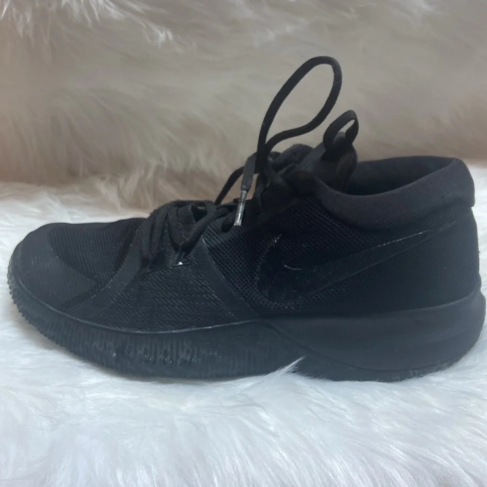 Nike Zoom‎